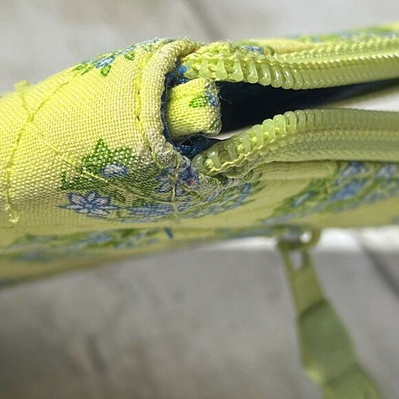 Vera Bradley Citrus Green Blue Elephant Paisley Wallet - Picture 6 of 6